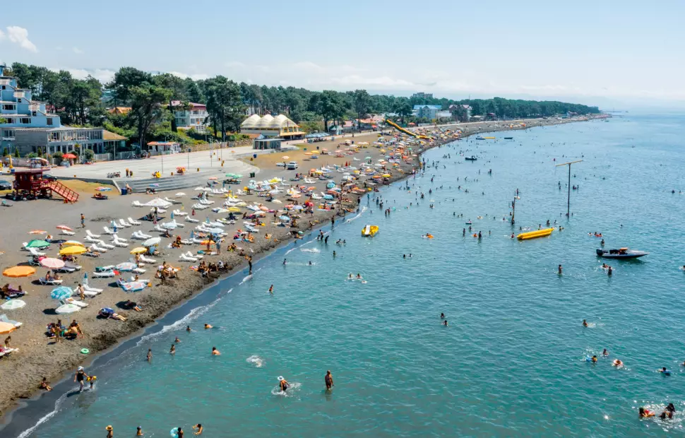 Black sand beach of Ureki